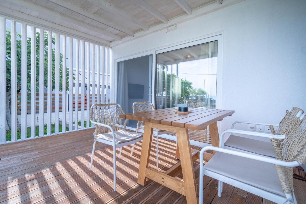 Thea Eco Suites Nea Kallikrateia Bagian luar foto