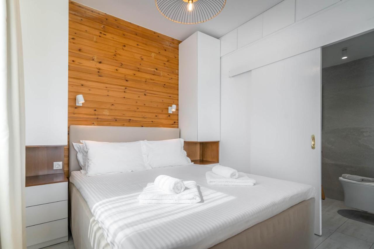 Thea Eco Suites Nea Kallikrateia Bagian luar foto